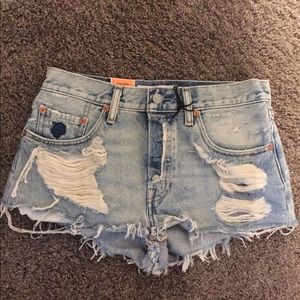 Levi’s Jean Short Shorts